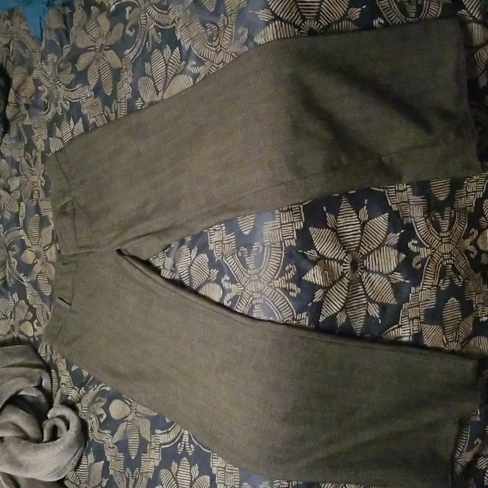 Pants - Picture 2 of 7
